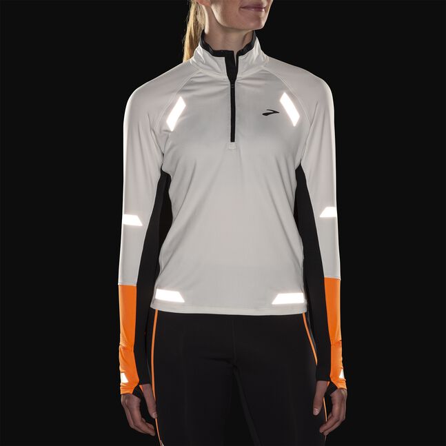 Brooks Women's Run Visible 1/2 Zip 2.0 Apparel Brooks