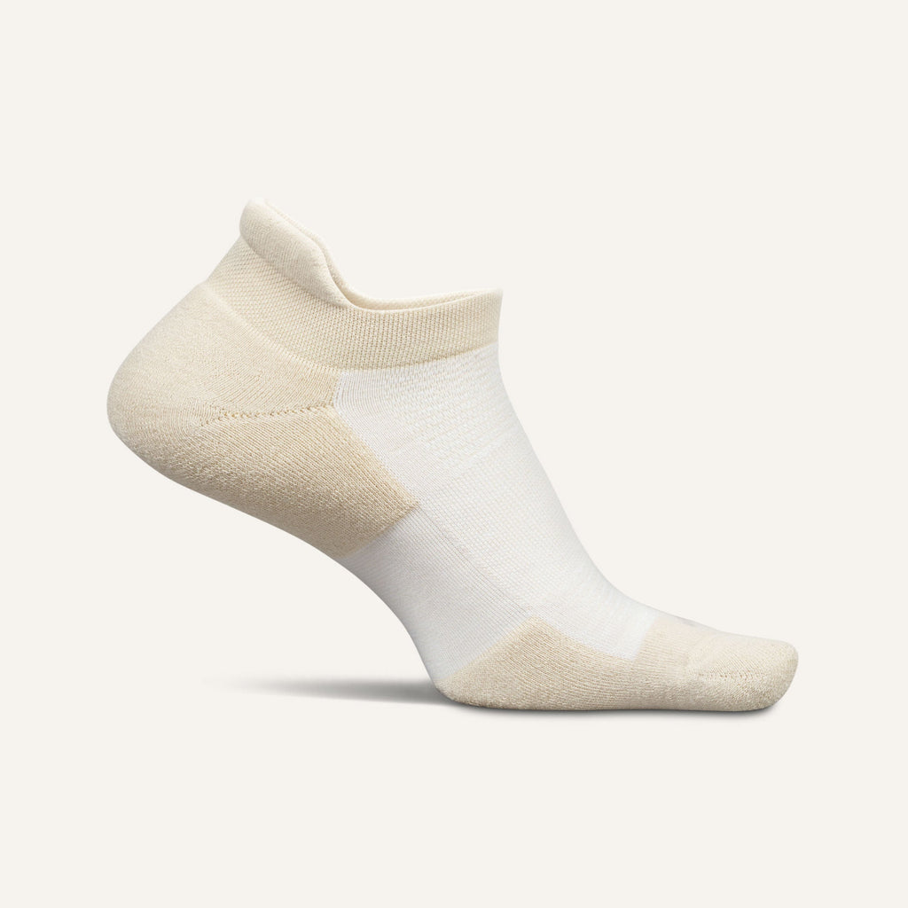 Feetures High Performance Cushion No Show Tab Apparel Feetures Chai Latte Medium