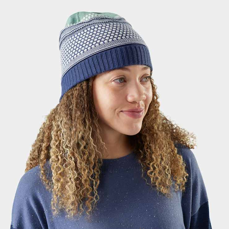 Smartwool Popcorn Cable Beanie Accessories Smartwool Nightfall Blue-P43