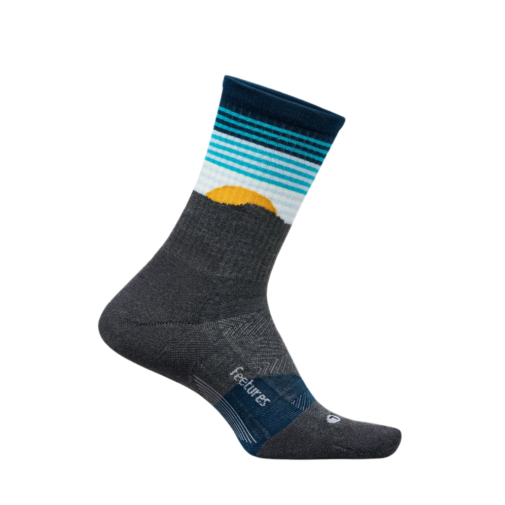 Feetures Trail Max Cushion Mini Crew Apparel Feetures Table Rock Gray Small 