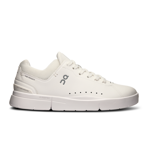 ON Women's The ROGER Advantage 2 Footwear ON White/Undyed 6 